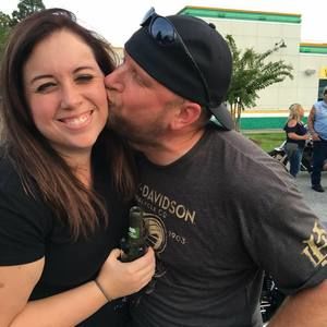 Meet your Posher, Dayna